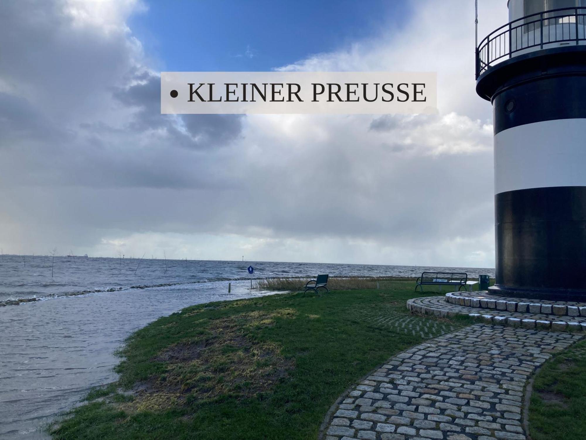 Haus Krabbe Apartments Mit Doppelbetten, Fuer 1-2 Personen, Hunde Kostenfrei Willkommen, Kostenfreier Parkplatz, Zwischen Bremerhaven Und Cuxhaven Gelegen Wremen Esterno foto